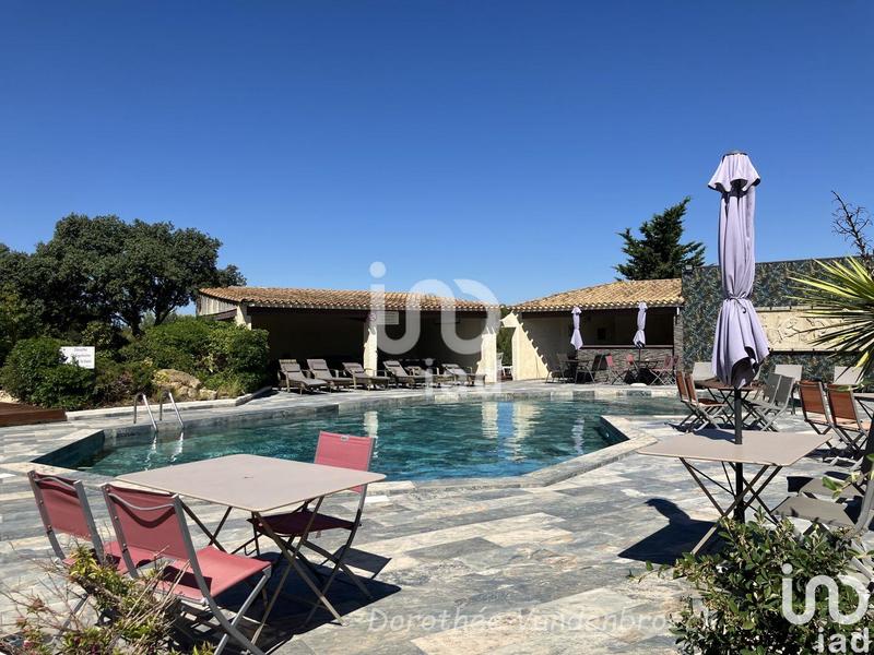 Local commercial - 1 080 m²