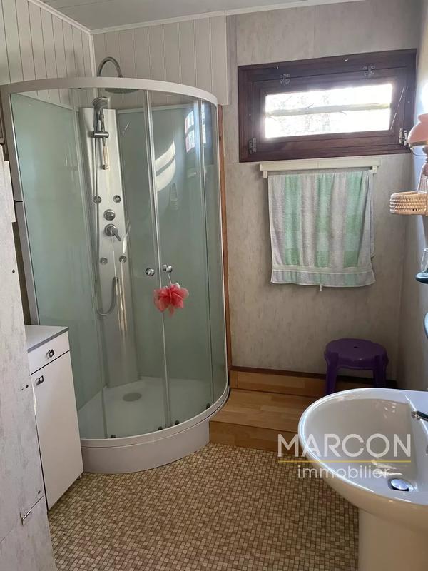 Maison - 94 m² - 5 pièces