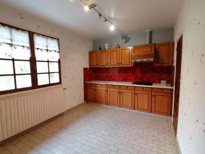 Maison - 102 m² - 4 pièces