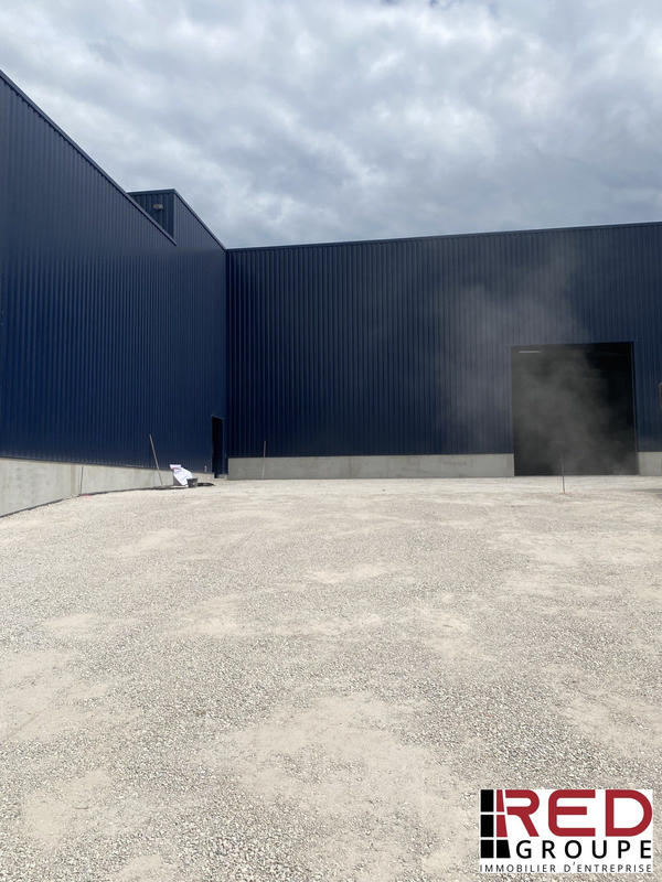 Entrepôt - 260 m²