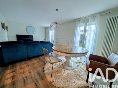 Maison - 101 m² - 5 pièces