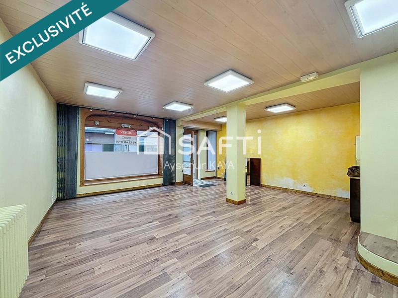 Local commercial - 108 m² - 4 pièces