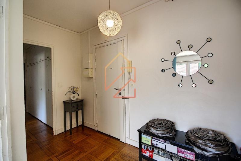 Studio - 98 m² - 4 pièces