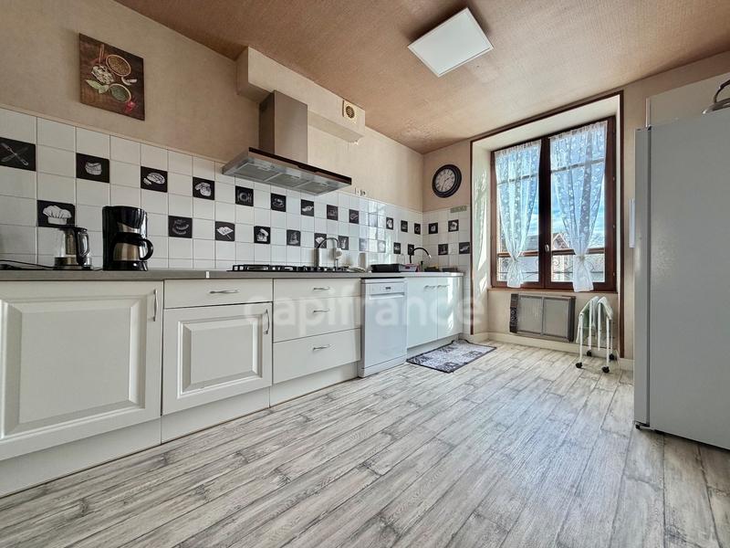 Maison en pierre - 545 m² - 21 pièces