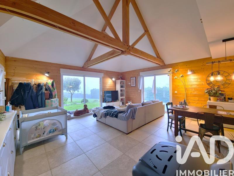 Maison - 90 m² - 4 pièces