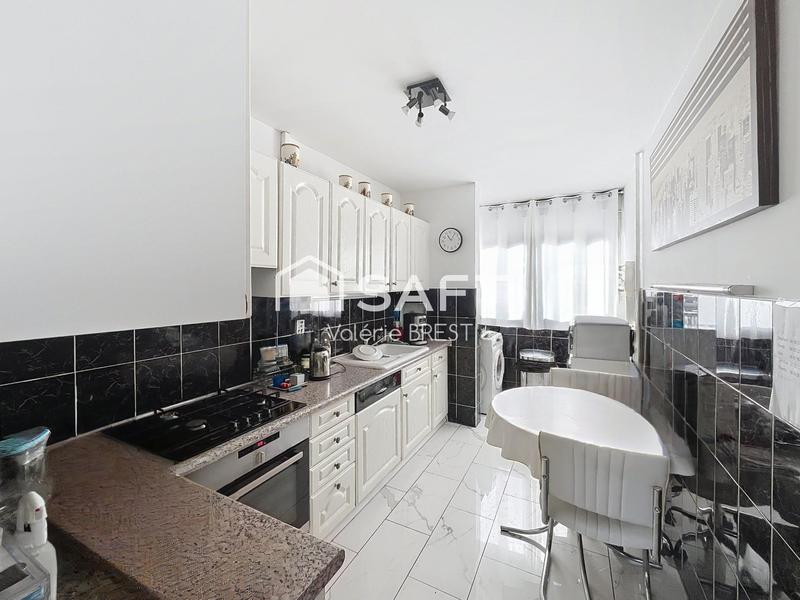 Appartement - 86 m² - 4 pièces