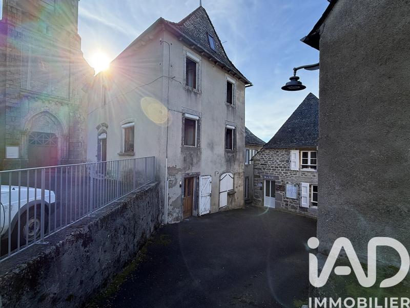 Maison de village - 128 m² - 7 pièces