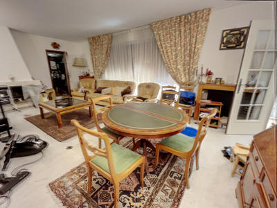 Maison - 165 m² - 5 pièces