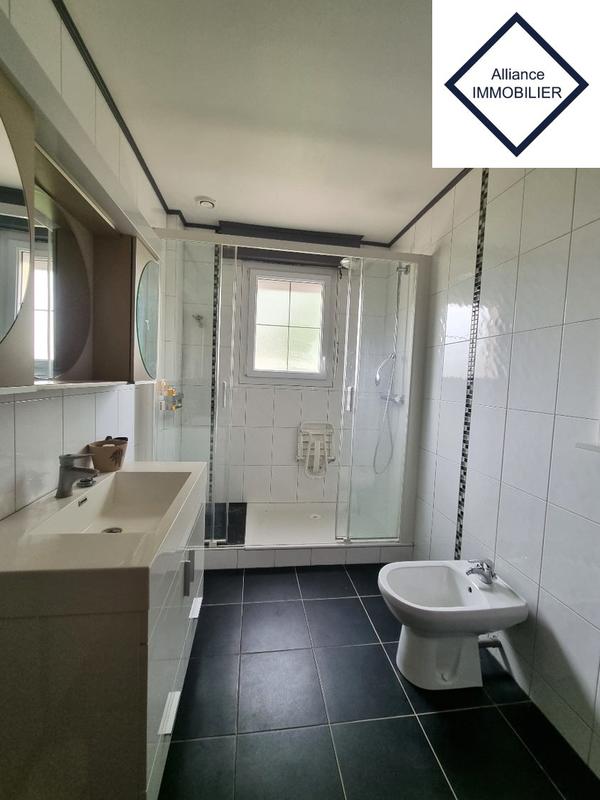 Maison - 149 m² - 7 pièces