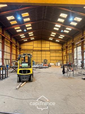 Bureau - 2 500 m² - 2 pièces