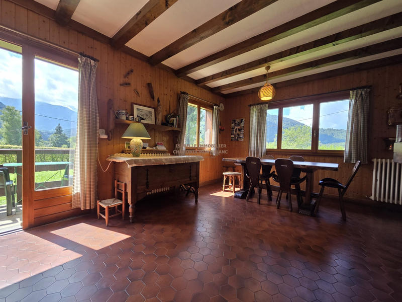 Châlet - 81 m² - 6 pièces