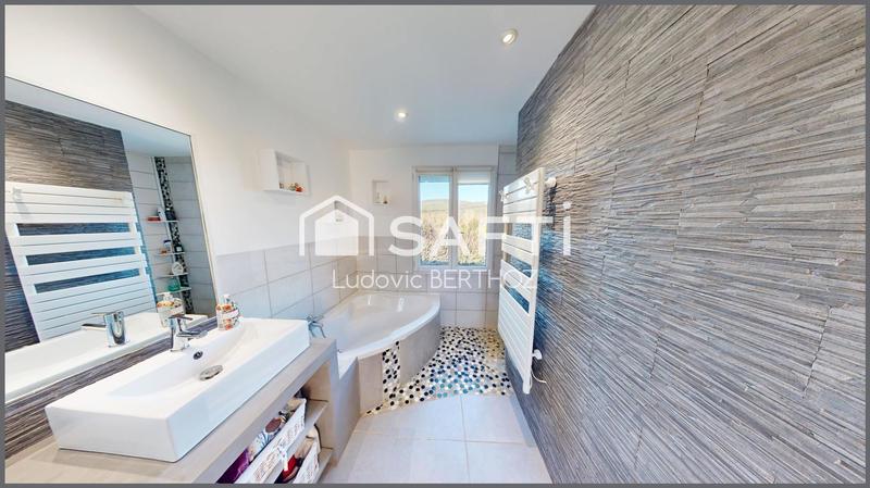 Villa - 147 m² - 5 pièces