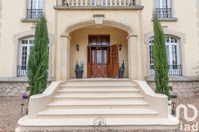 Maison - 432 m² - 18 pièces