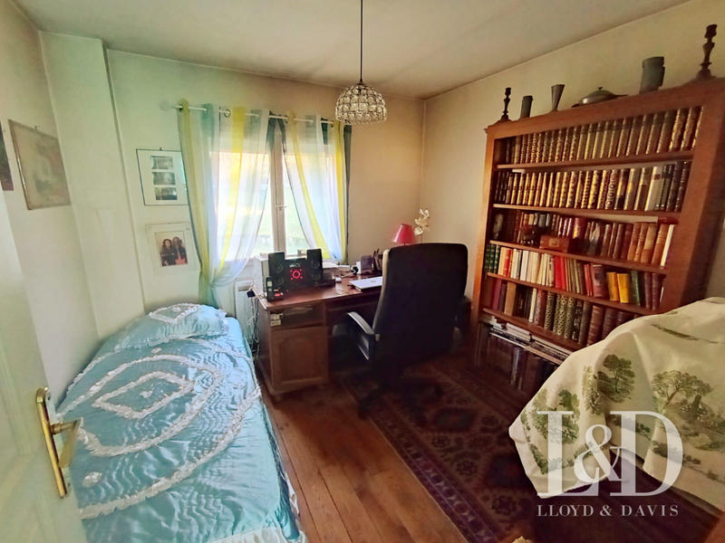 Maison - 170 m² - 6 pièces