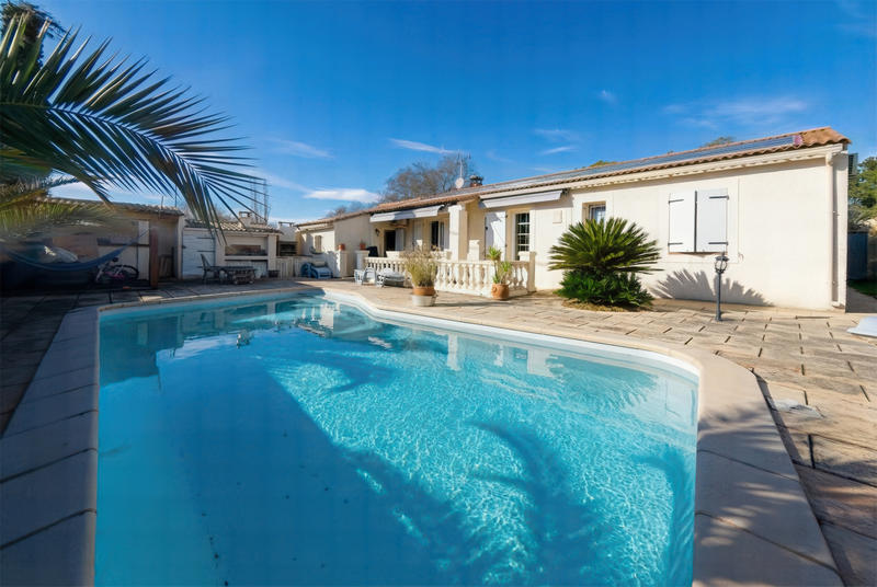 Maison - 100 m² - 4 pièces