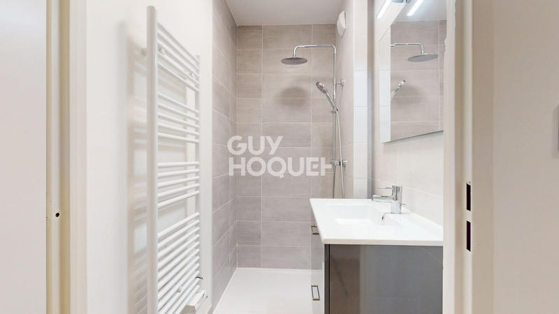 Appartement - 93 m² - 4 pièces