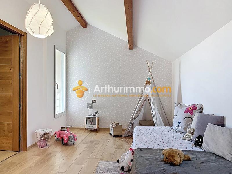 Maison - 278 m² - 8 pièces