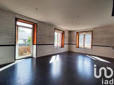 Maison - 200 m² - 7 pièces