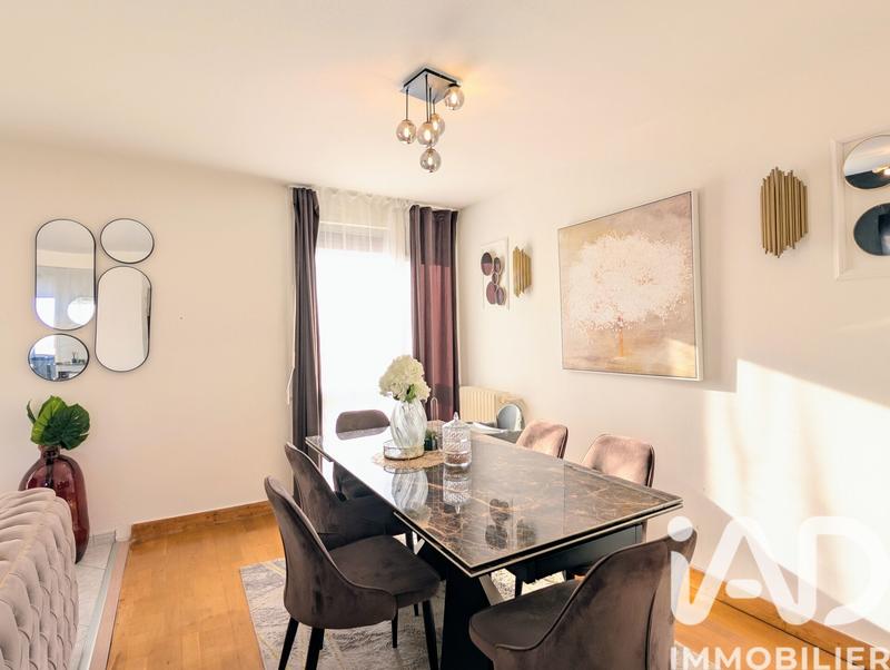 Appartement - 86 m² - 4 pièces