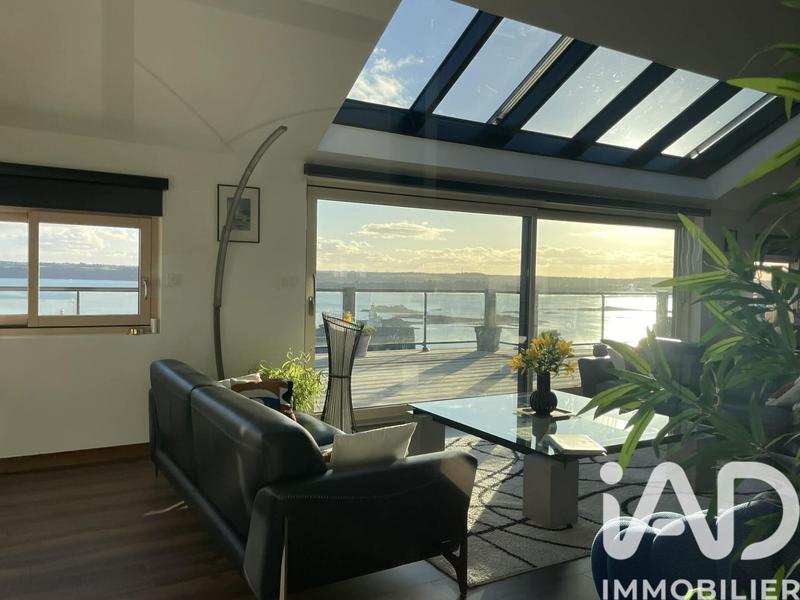 Maison de maîtres - 215 m² - 7 pièces