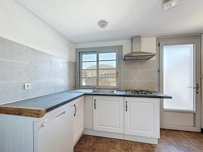 Maison - 169 m² - 8 pièces