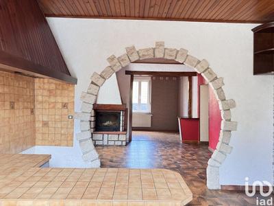 Maison - 90 m² - 3 pièces