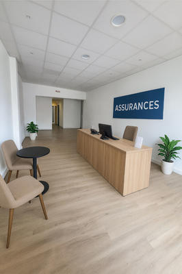 Local d'activités - 81 m²