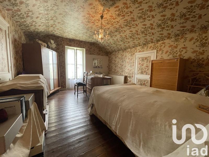 Maison - 165 m² - 8 pièces