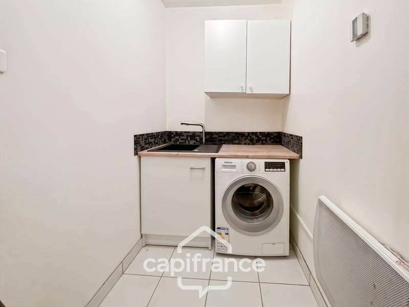 Bureau - 321 m² - 321 pièces