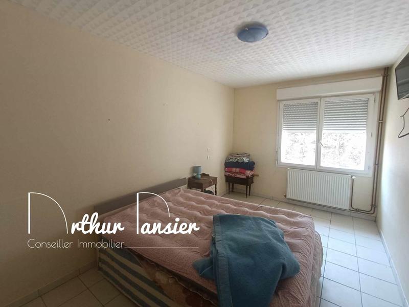 Maison - 340 m² - 8 pièces