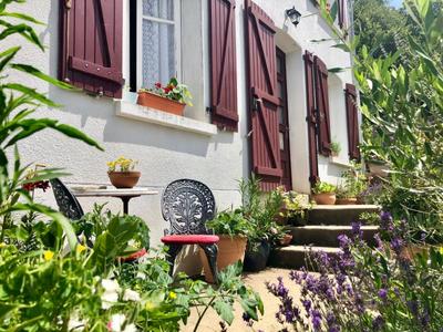 Maison - 101 m² - 6 pièces