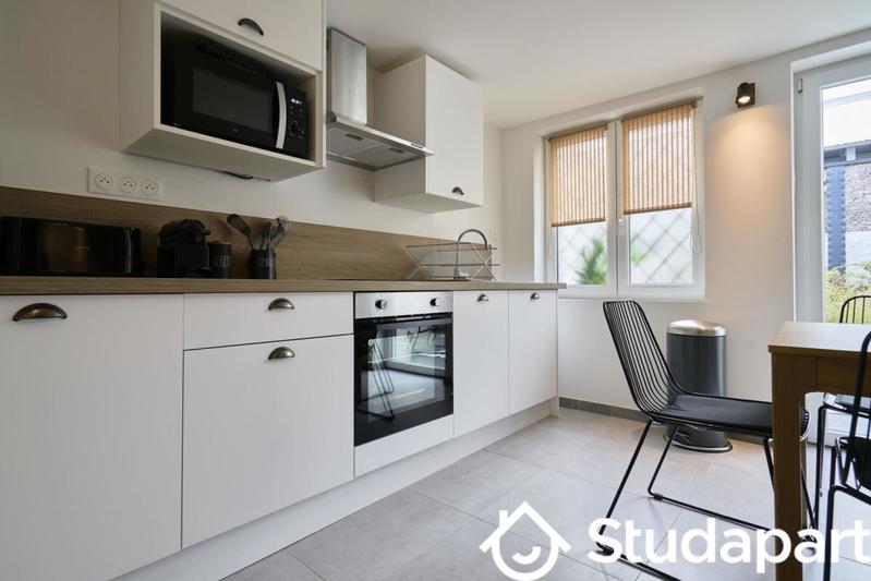 Chambre - 12 m² - 1 pièce