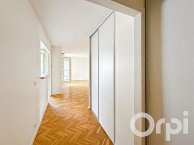 Appartement - 77 m² - 3 pièces