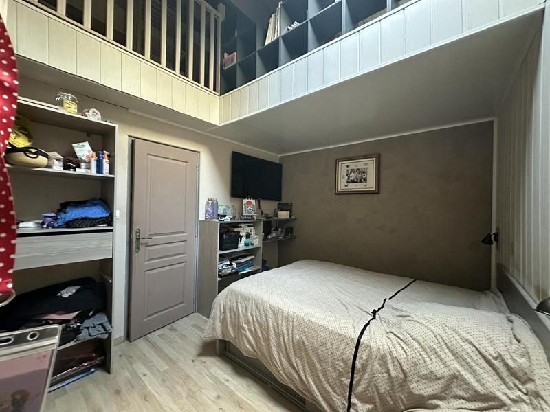 Maison - 144 m² - 8 pièces