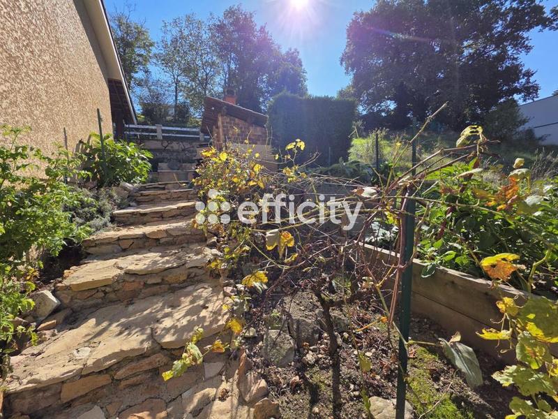 Maison - 112 m² - 6 pièces