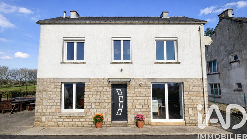 Maison - 182 m² - 7 pièces