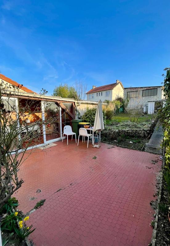 Maison - 75 m² - 4 pièces