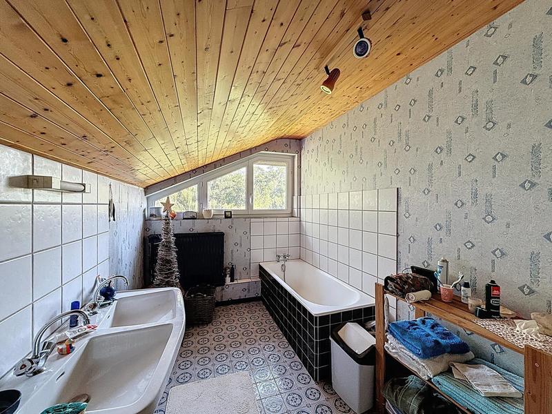 Maison - 160 m² - 6 pièces