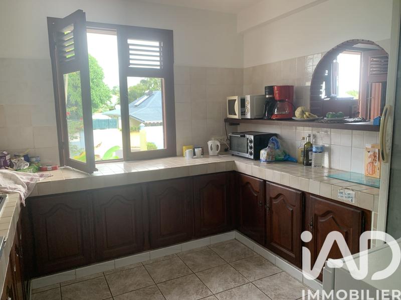 Maison - 330 m² - 10 pièces