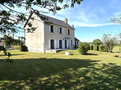 Maison - 140 m² - 6 pièces