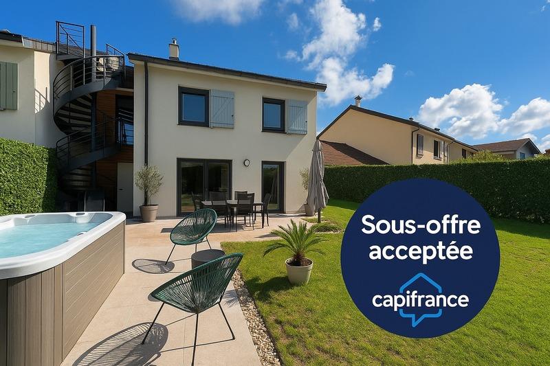 Maison - 115 m² - 5 pièces