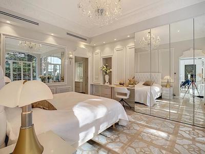 Appartement - 121 m² - 4 pièces