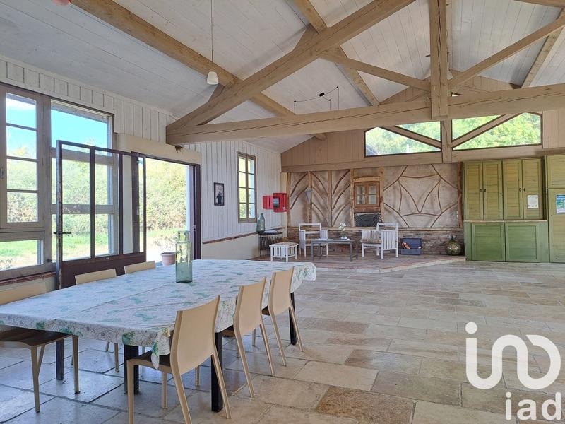 Maison - 500 m² - 13 pièces