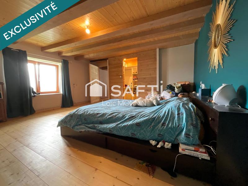 Maison - 205 m² - 6 pièces