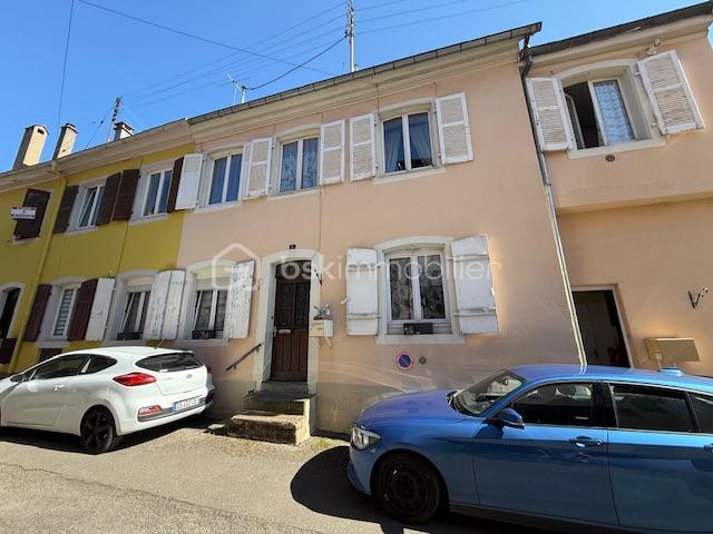 Immeuble - 180 m² - 10 pièces