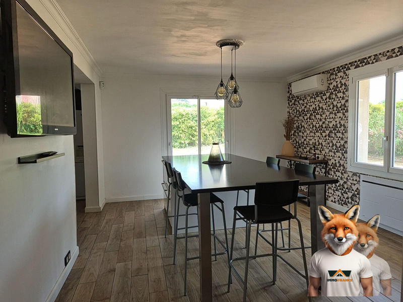 Maison traditionnelle - 179 m² - 9 pièces