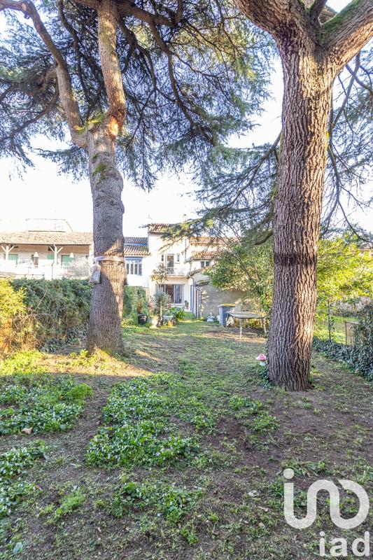 Maison - 160 m² - 10 pièces