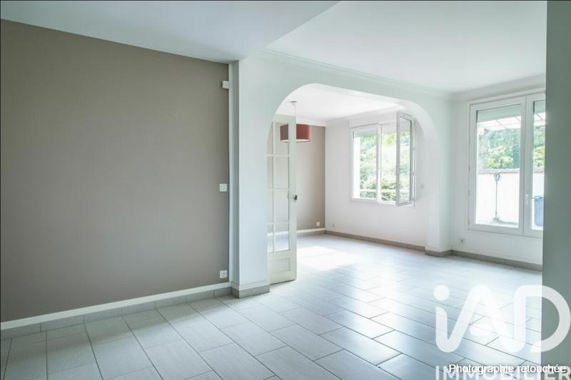Maison - 140 m² - 8 pièces