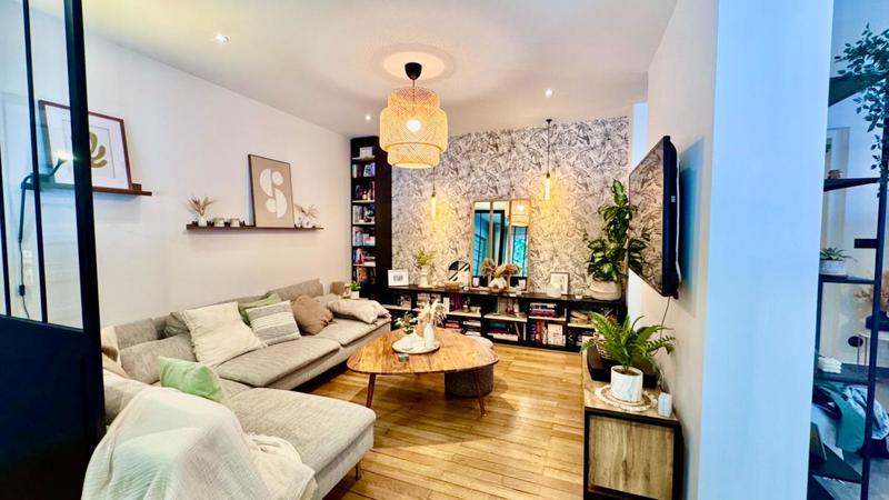 Appartement - 102 m² - 4 pièces