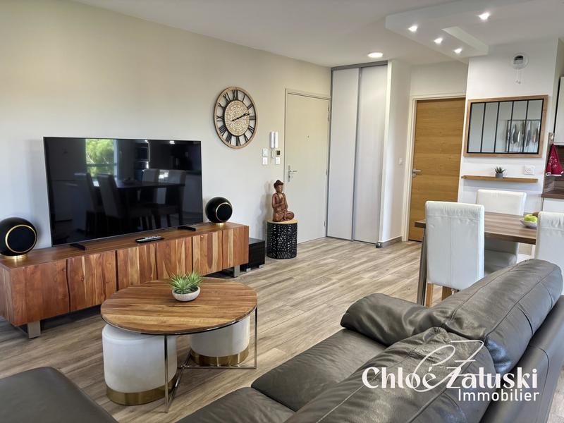 Appartement - 65 m² - 3 pièces